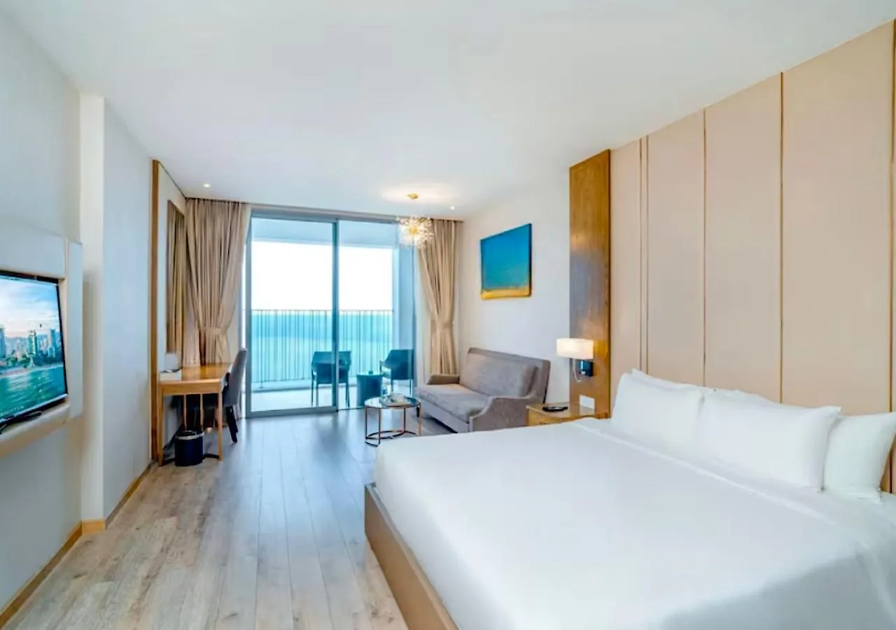 アパートホテル Ocean Panorama Nha Trang Residences