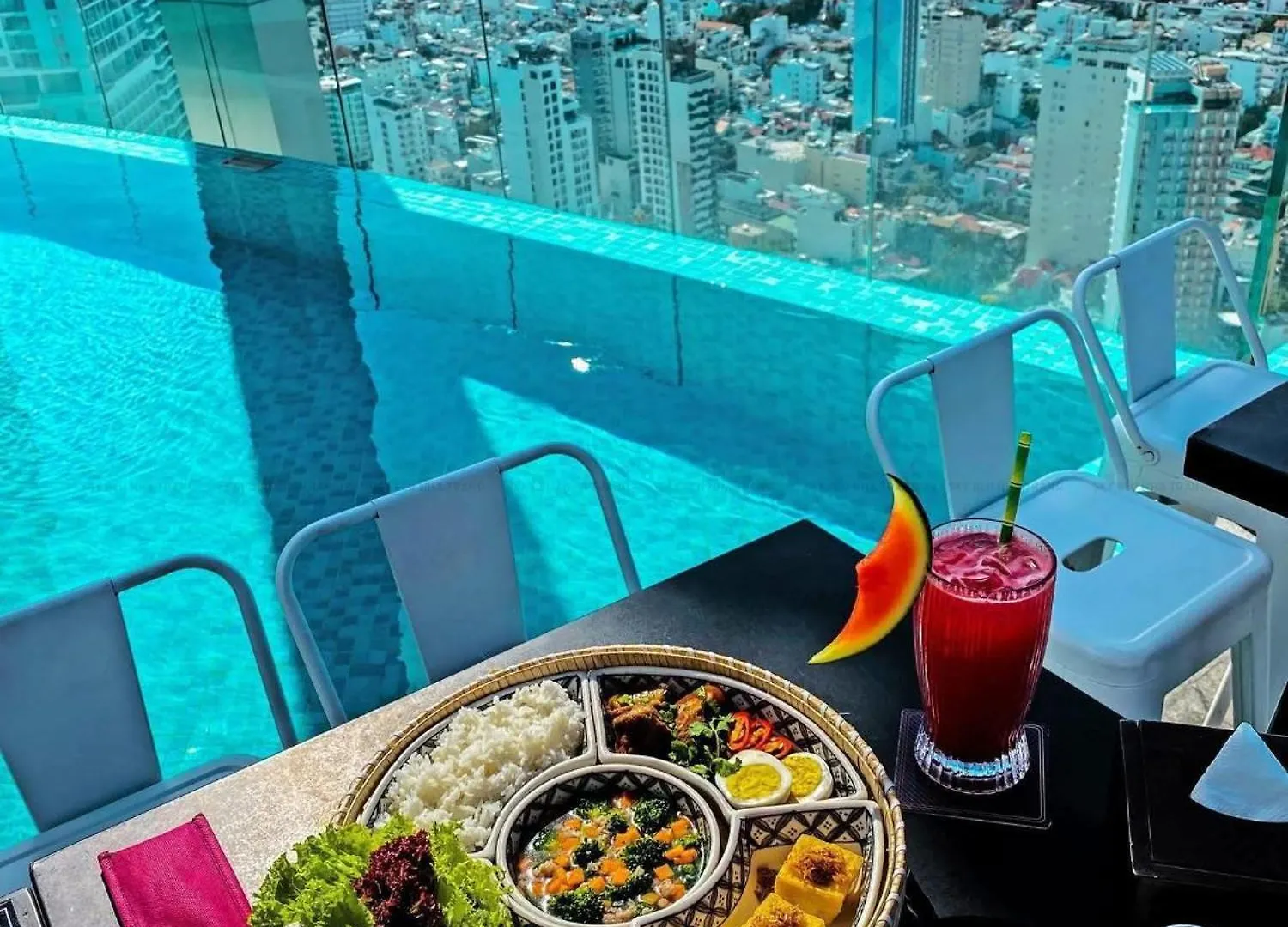 アパートホテル Ocean Panorama Nha Trang Residences ベトナム